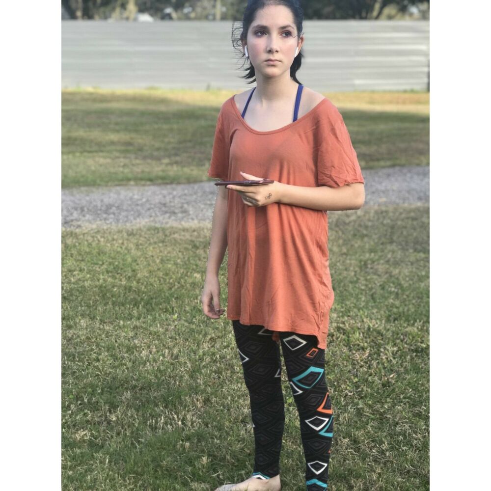 LuLaRoe Classic T Burnt Sienna Tencel Tunic Top Women's L Solid‎ Orange Hi Low